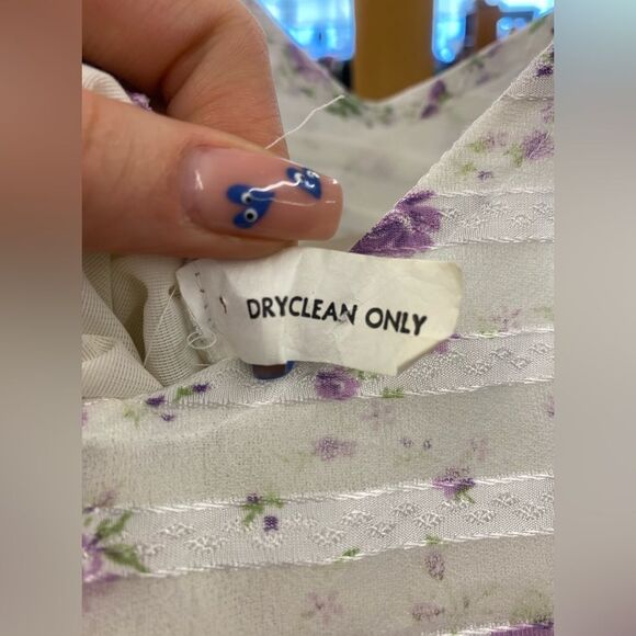 NOLB vintage style medium white w/stripe floral dress - Picture 2 of 4